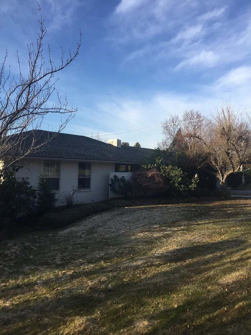 5506 Douglas Dr photo 1