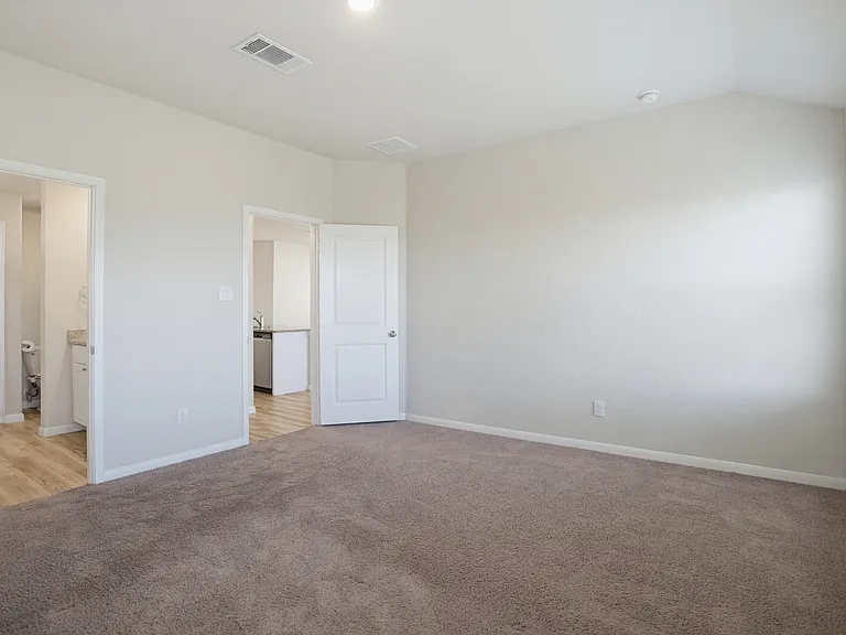 13138 Rosemary Cv — Photo 13