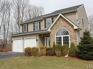 2121 Lincoln Ave, Whitehall, PA 18052