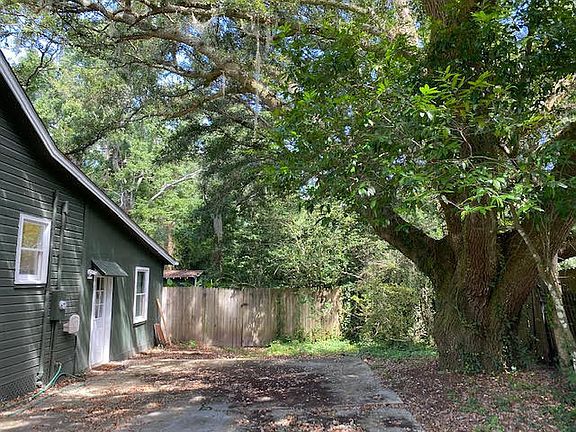4th image of 2814 Koger Ave