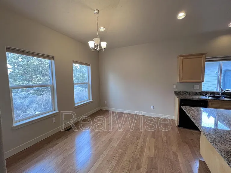 835 Nutcracker Dr — Photo 13