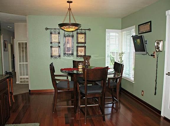 3rd image of 6242 Madelaine Dr