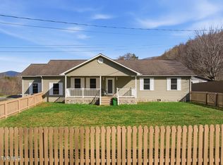 419 Cove Creek Rd, Roan Mountain, TN 37687