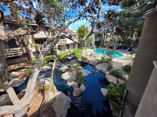 414 Brighton Spgs #28, Costa Mesa, CA 92627