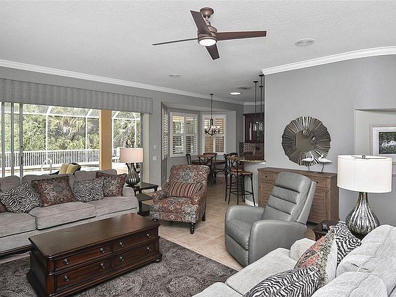 5th image of 804 Blue Crane Dr