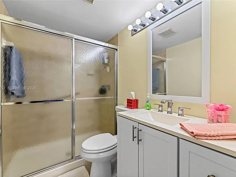 812 Sky Pine Way #C2 — Photo 21