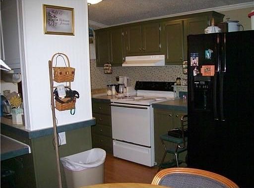 3rd image of 2491 Saint Anthony Ln