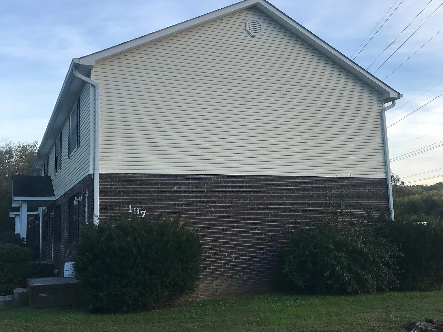197 Tusculum Dr — Photo 2
