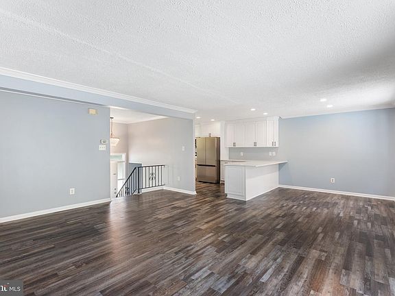 5th image of 1107 Colony Ridge Rd