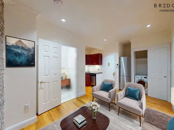 228 East 84th Street image 1 of 7