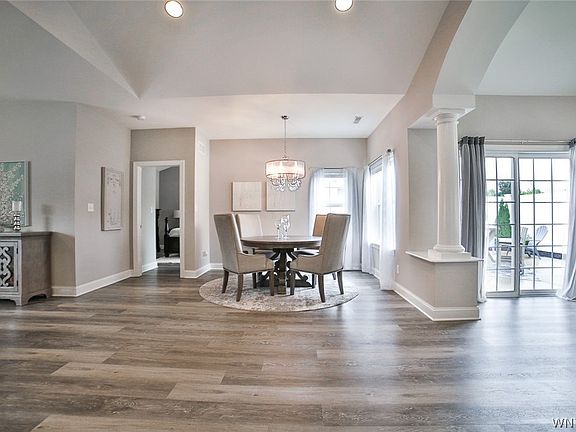 4th image of 5652 Ferncrest Ct Unit D