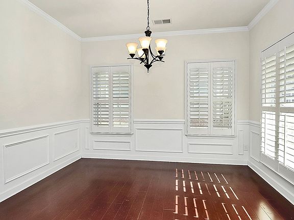 3rd image of 4602 Craigmoss Ln