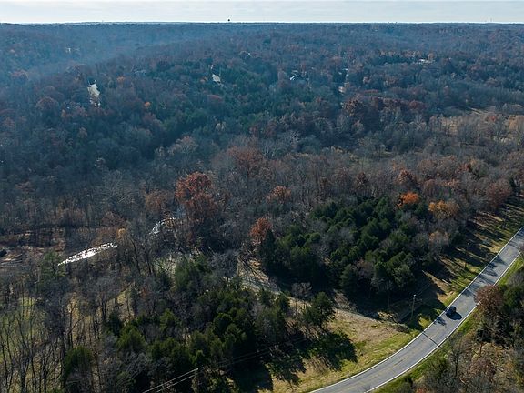 5th image of 18 Gordon Hollow Dr #9