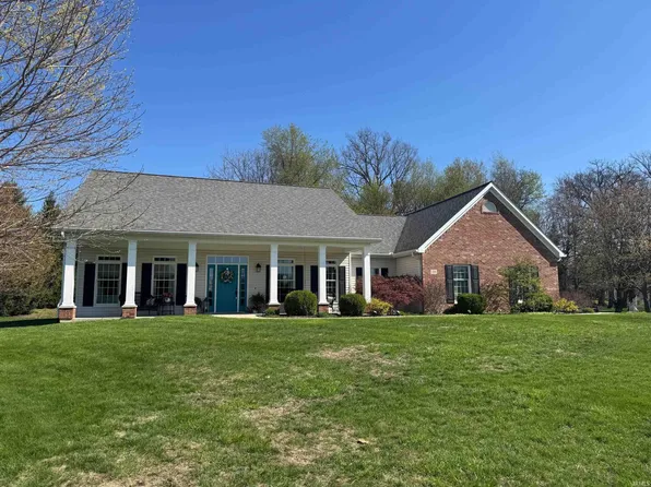 1519 Briar Ln, Rochester, IN 46975