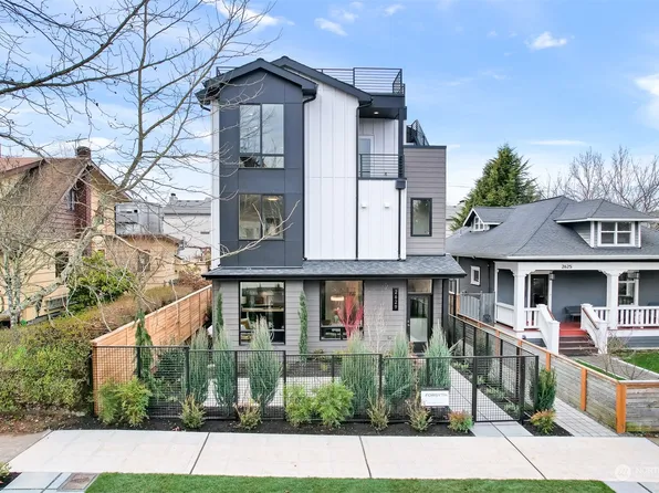 2629 41st Avenue SW, Seattle, WA 98116