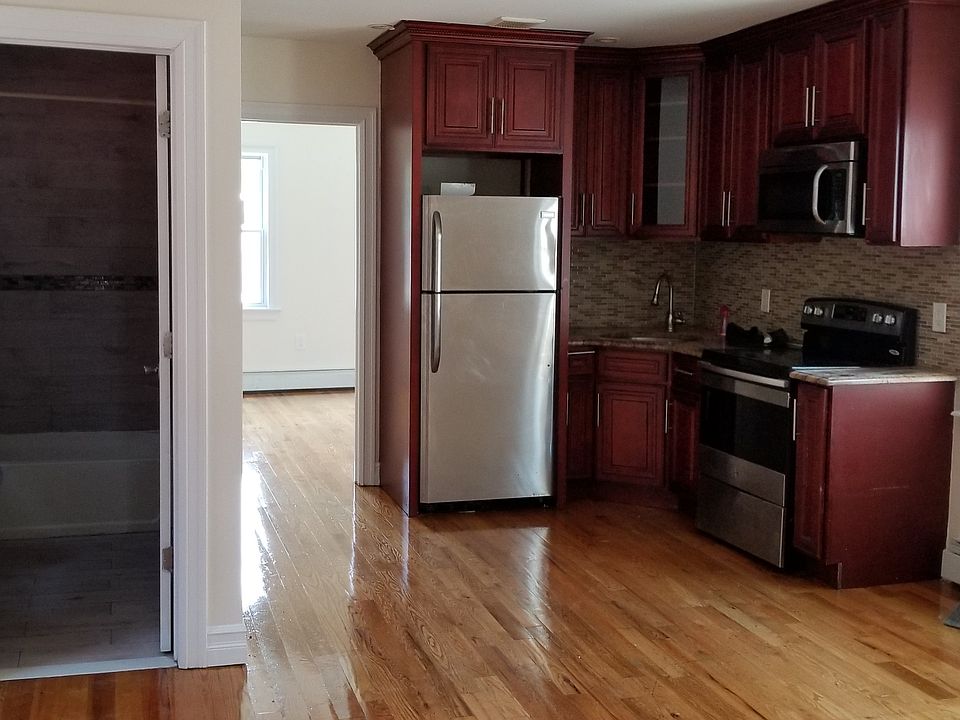 1st image of 104-18 93rd Ave Floor 2