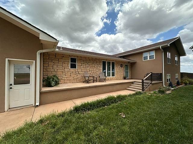 1st image of 20490 SE Bethel Rd