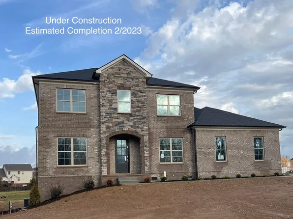 2021 Elmwood Dr, Versailles, KY 40383