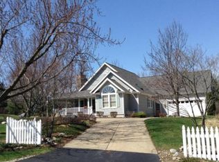 3065 Mix Path, Stevensville, MI 49127