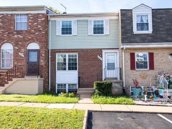 8385 Woodline Ct, Manassas, VA 20110