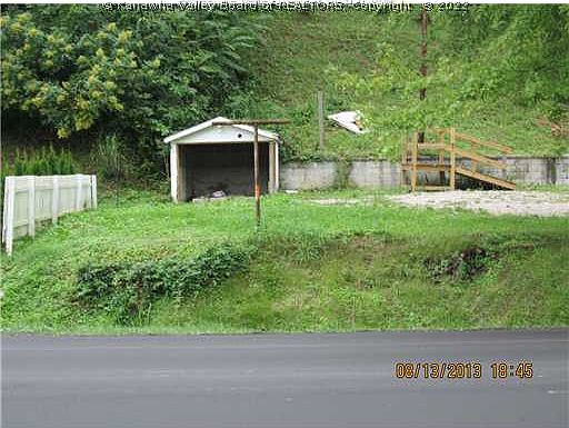 2nd image of 5163 Elk River Rd N