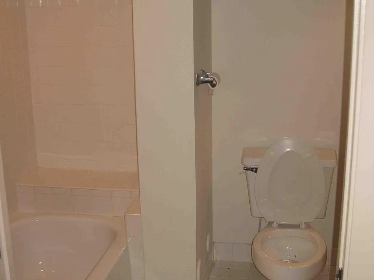 4730 SW 62nd Way — Photo 9