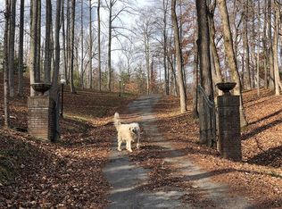 138 Crockett Ln, Elizabethton, TN 37643