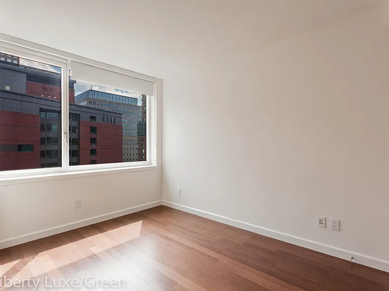 200 N End Ave #12S — Photo 2