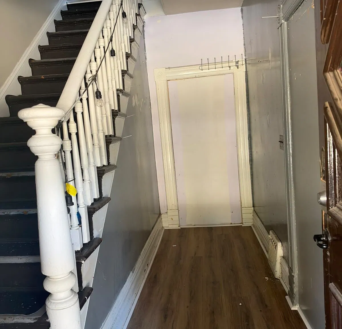 3 bed, $1,800 — Photo 2