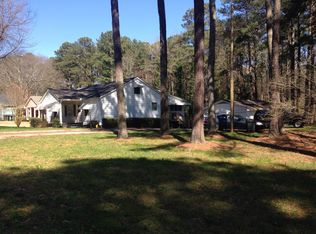 3274 Harris Dr, College Park, GA 30337