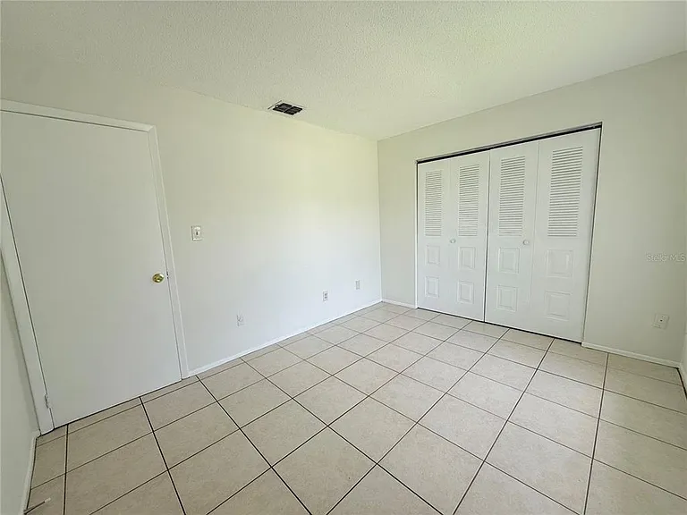 10122 Mason Dixon Cir — Photo 23
