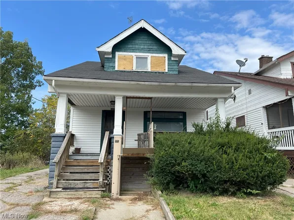 10307 Gay Ave, Cleveland, OH 44105