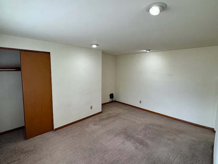 228 Boggs Ave #3 — Photo 4