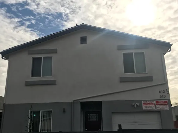 610 W 84th St, Los Angeles, CA 90044
