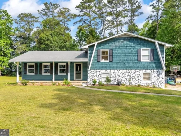144 Zion Wood Rd, Loganville, GA 30052