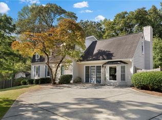 732 Cheatham Hill Rd SW, Marietta, GA 30064