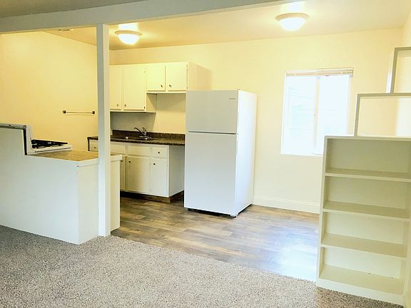 5th image of 3309 1st Ave #8