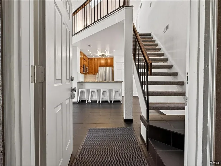 826 S Vance St #C — Photo 5