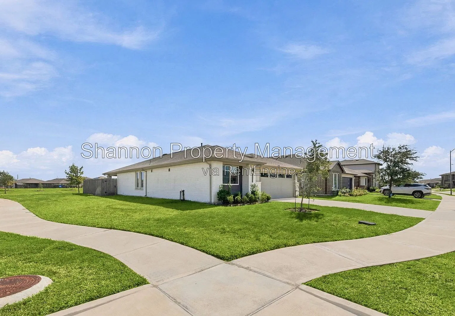 4 bed, 2.0 bath, 2388 sqft, $2,300 — Photo 3