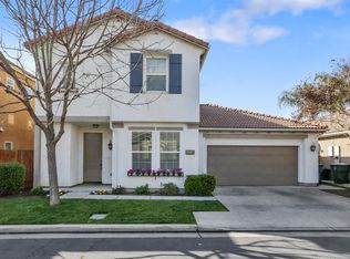 3229 N Kayenta St, Visalia, CA 93291