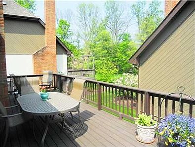 3rd image of 190 Marlow Dr