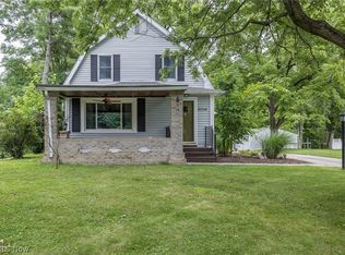 20238 Westwood Dr, Strongsville, OH 44149