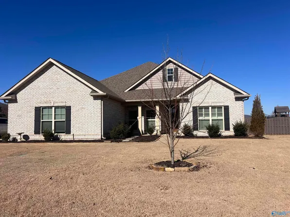 4321 Flint Dr, Owens Cross Roads, AL 35763