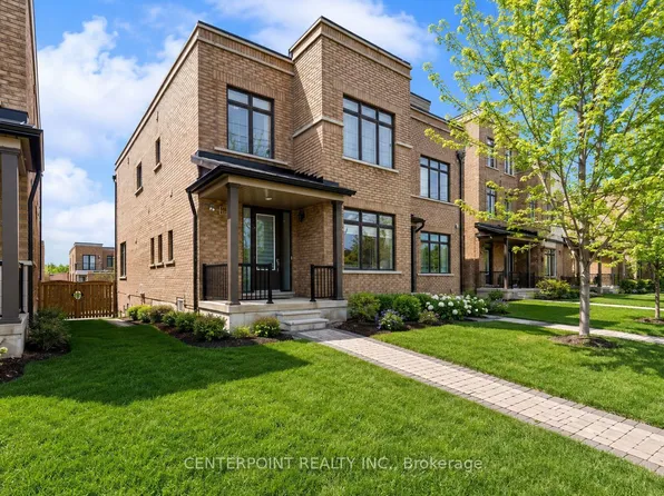 1240 Wellington St E, Aurora, ON L4G 1H6