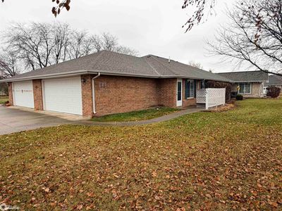 1701D Linden Dr, Fairfield, IA, 52556