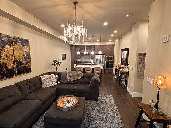5th image of 302 N Meldrum St Unit 205