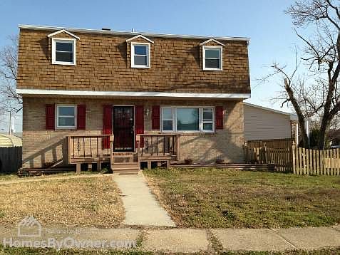 1st image of 1453 Gordon Dr