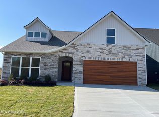 3427 Sparks Scenic Way, Knoxville, TN 37931