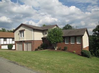 366 Oakmont Rd, Wheeling, WV 26003