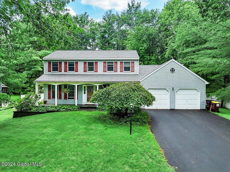 4th image of 411 Danna Joelle Drive